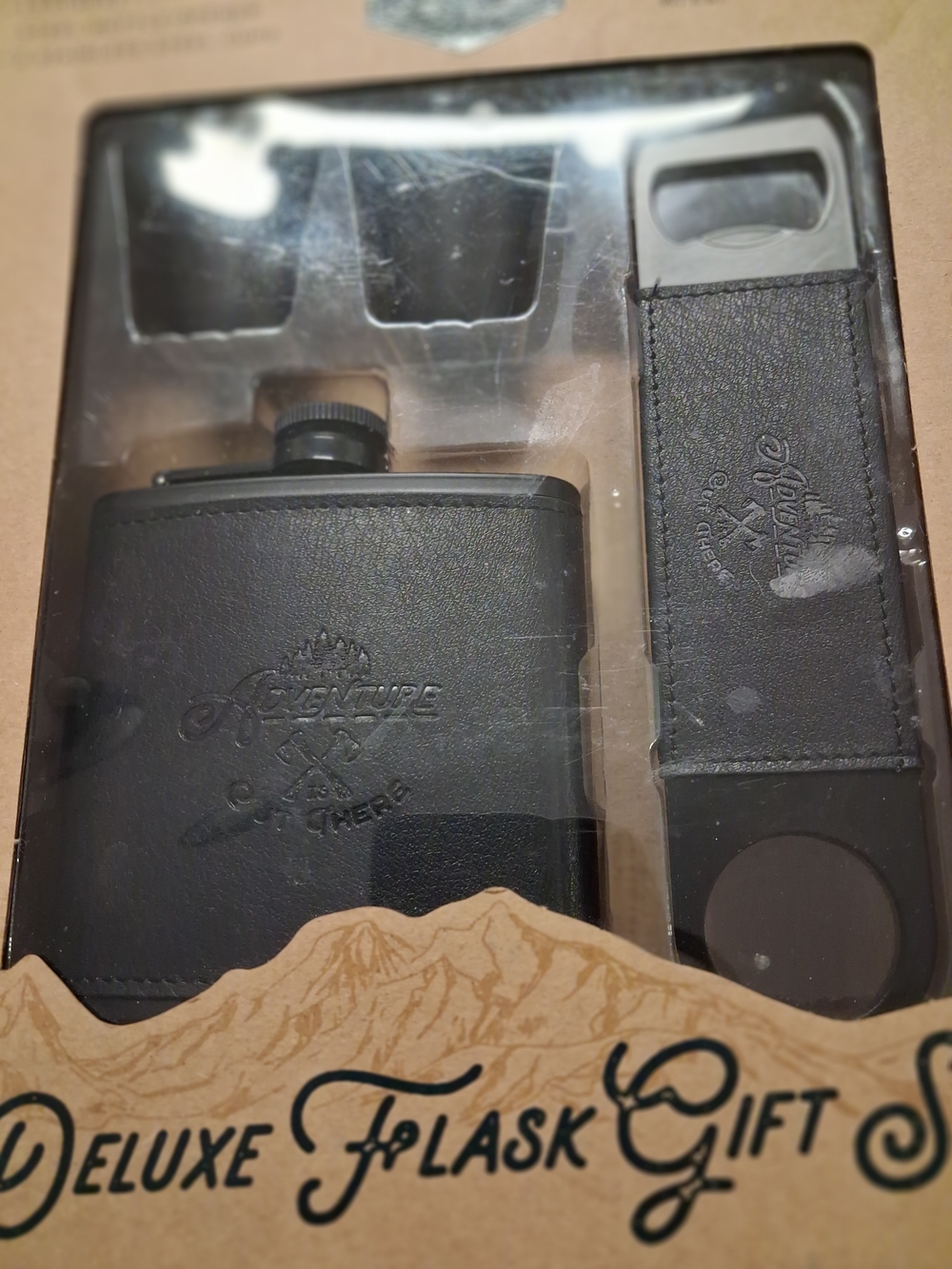 Hydro Flask Black Leatherette Flask & Accessories Gift Set